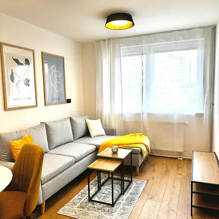 Apartman Your 13 With Parking *