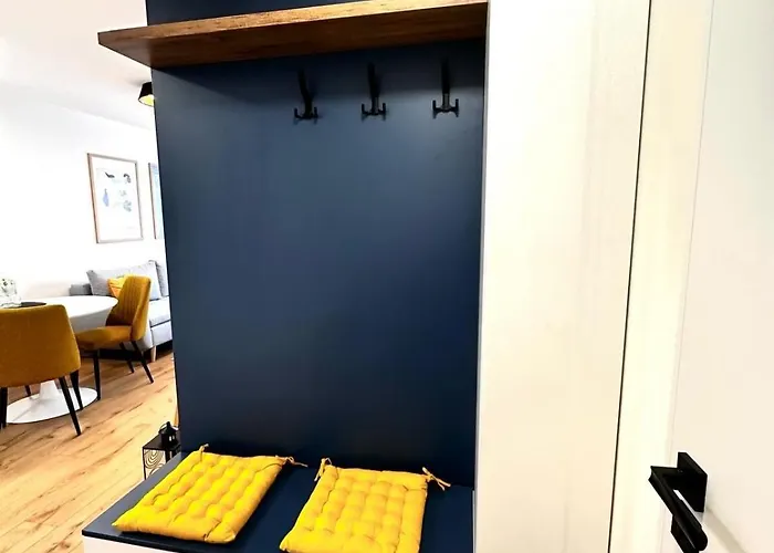 Your 13 With Parking * קושיצה